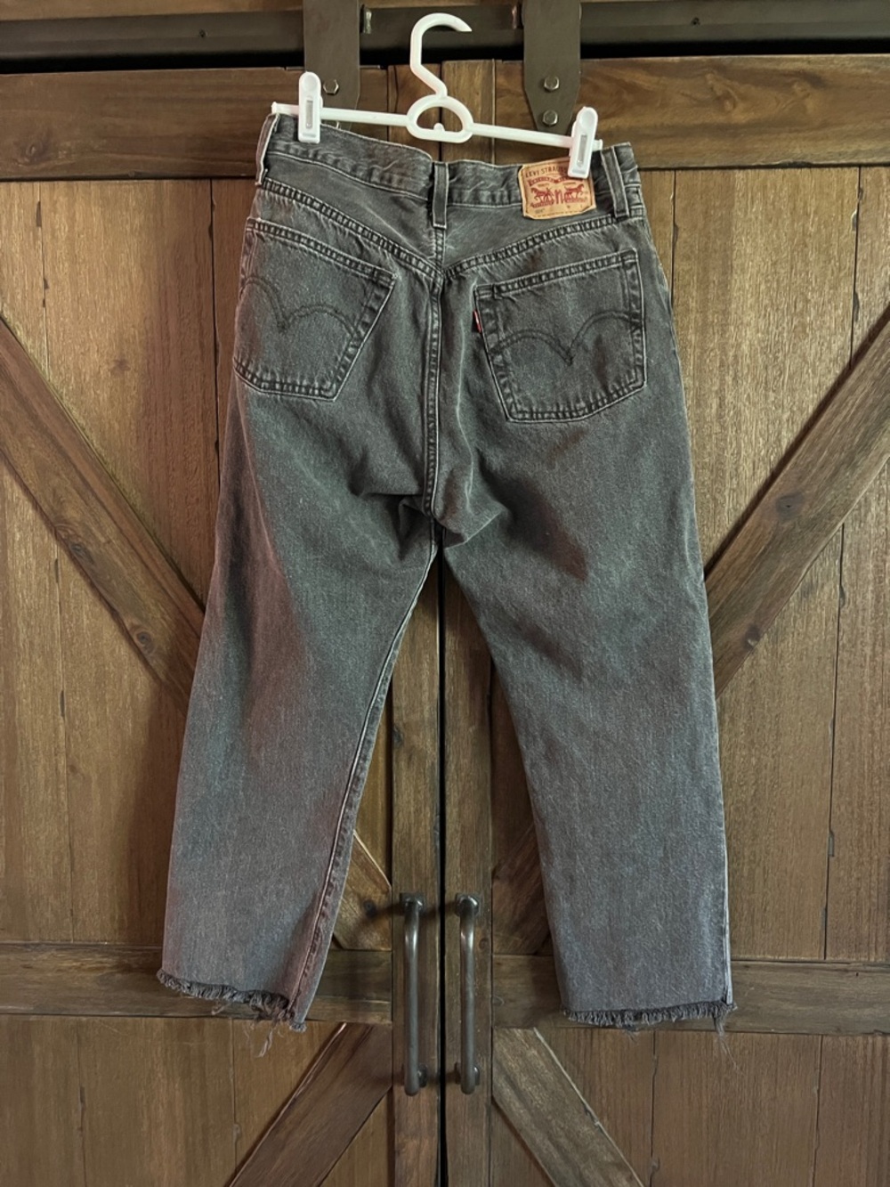 Levi's Women's Blackwashed Cropped Ankle Jeans